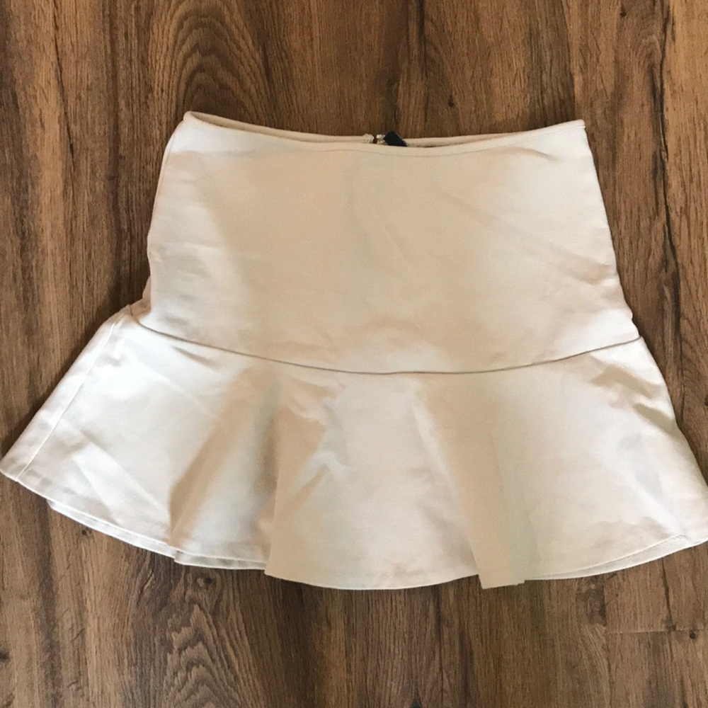 Cute mini skirt